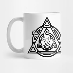 Celtic Triquetra Circle Triangle Black And White Mug